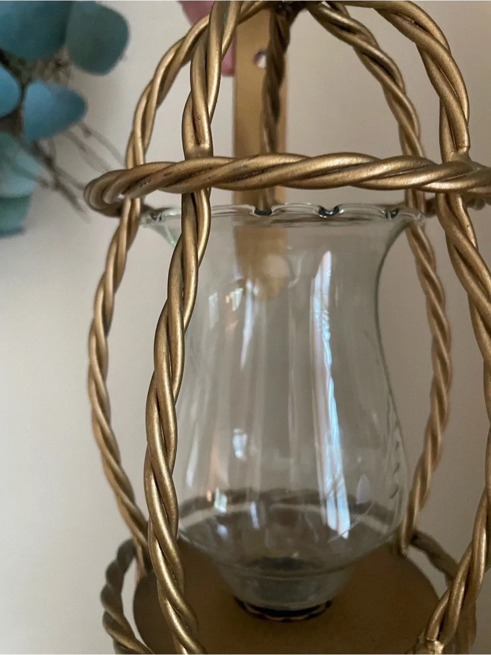 Unbranded elegant gold